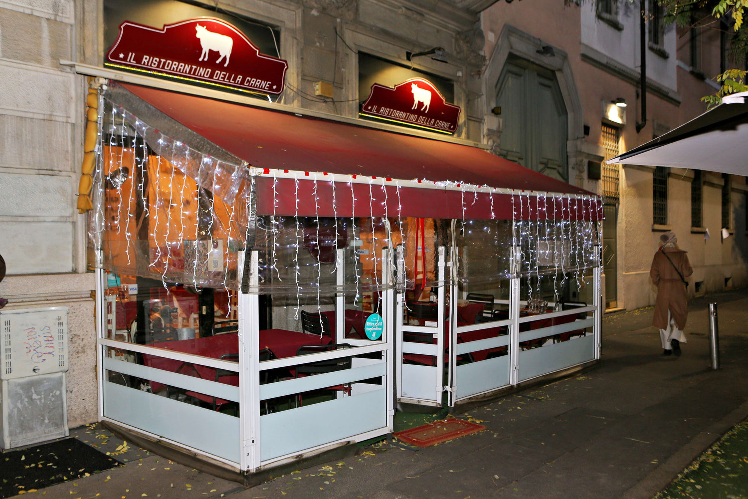Esterno del Ristorantino della Carne di Milano, dove si mangia la Cotoletta